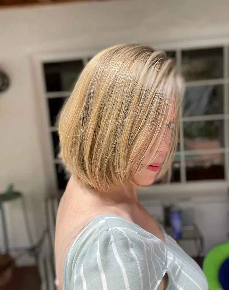 Hair color - dimensional highlights
